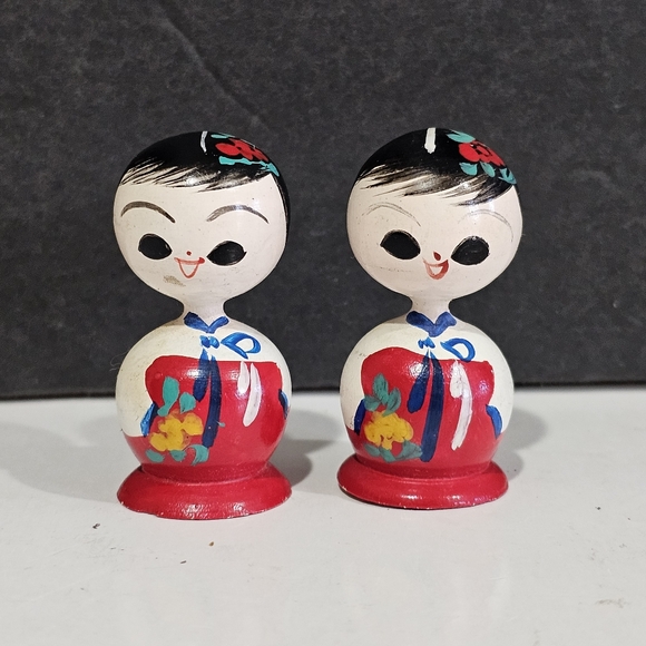 Other - Vintage Korean Mini Kokeshi Dolls set of 2